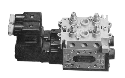 Univer AC-7100 5/2 directional pneumatic control valve Turkiye